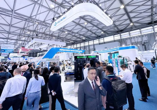 楚天科技發布智能檢測創新產品AIM72全自動燈檢機，通訊技術研發賦能高效質量監控